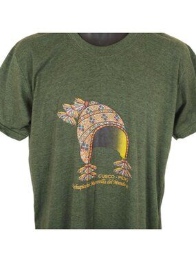 Cusco Peru T Shirt Mens Size Large Green Chullo Hat Travel Destination Tee